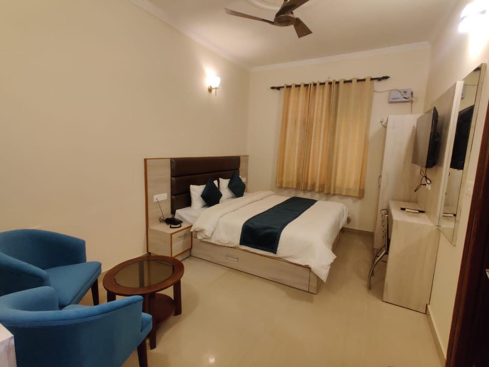 Devaaya Palace Rishīkesh Esterno foto